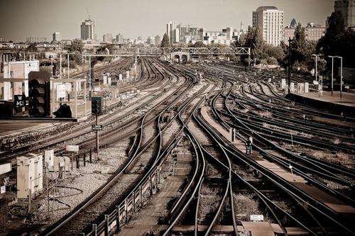 鉄道駅。 RZD：地図。鉄道駅とノード