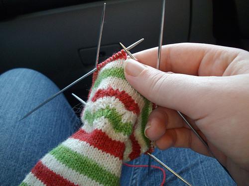 初心者の針のためのハンドブック：編み針で靴下を編む方法