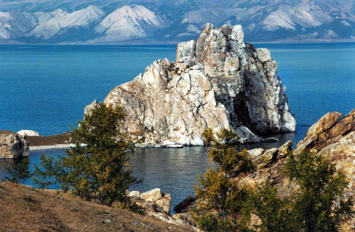 ロシアの川と湖の写真 