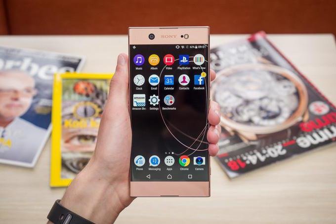 ソニーxperia xa1超デュアル機能のレビュー